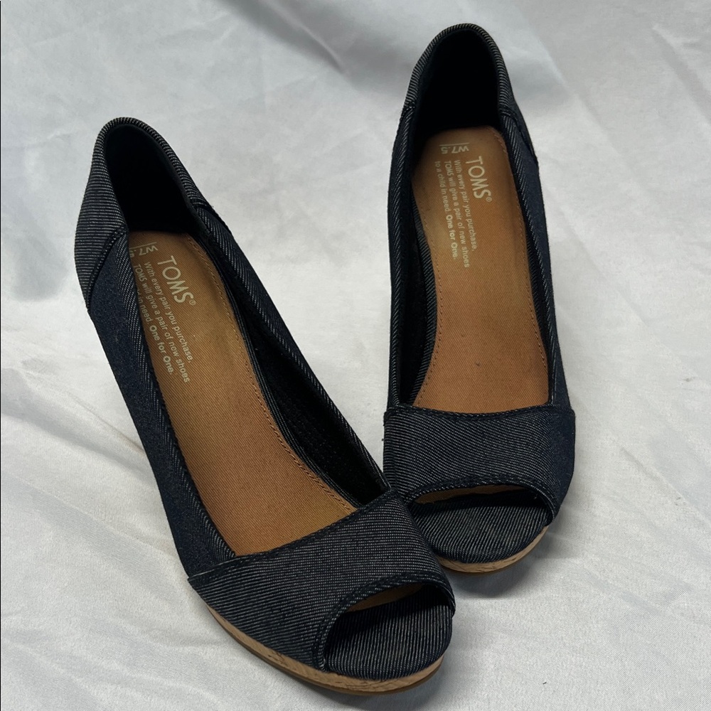 TOMS Denim Color Peep Toe Cork Wedge Size 7.5
